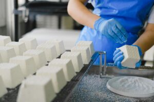 Read more about the article Công nghệ thực phẩm: Ngành học ít nói nhưng không thể thiếu